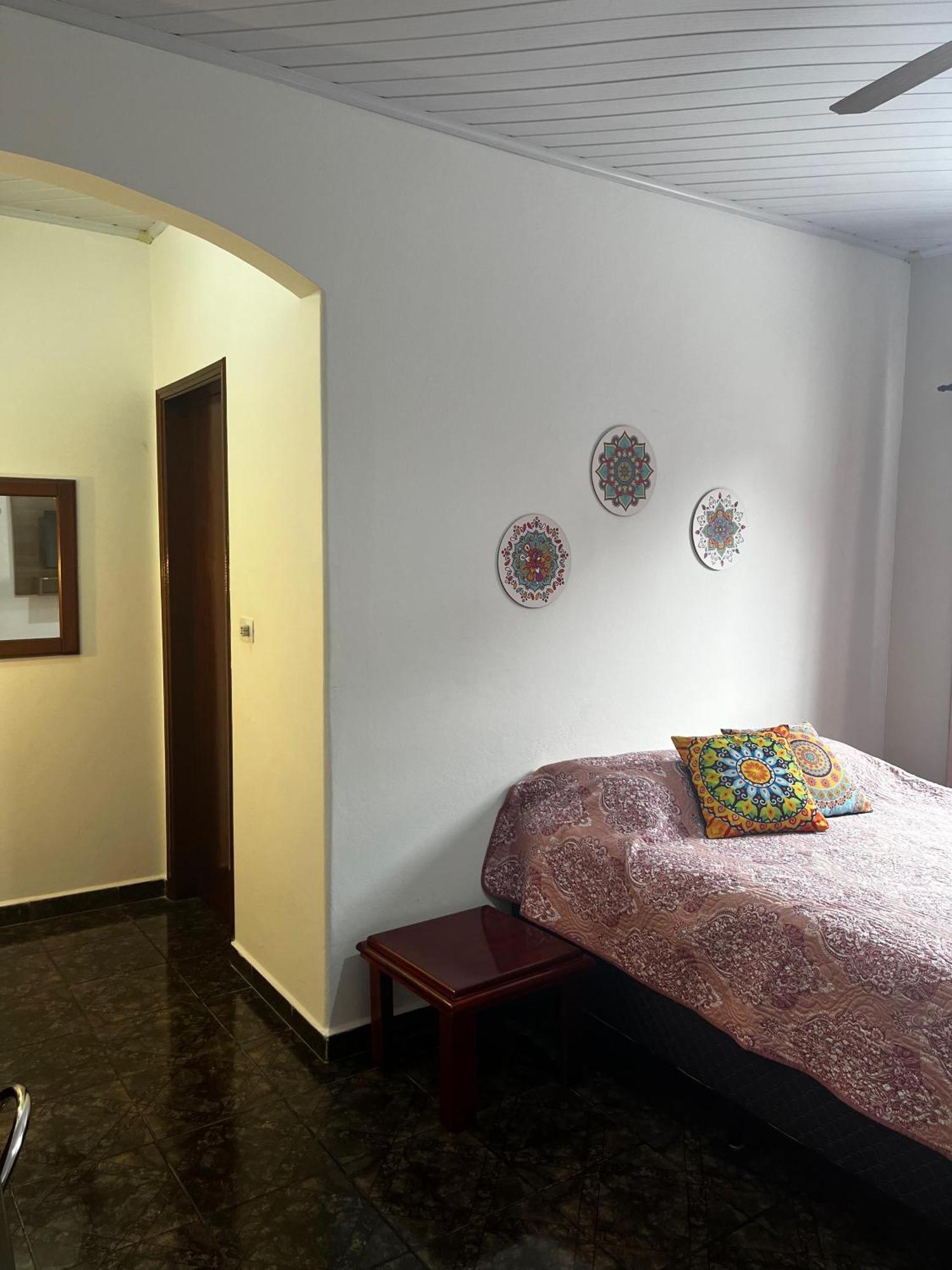 Casa Com Quarto E Suite São Miguel Arcanjo Exteriér fotografie