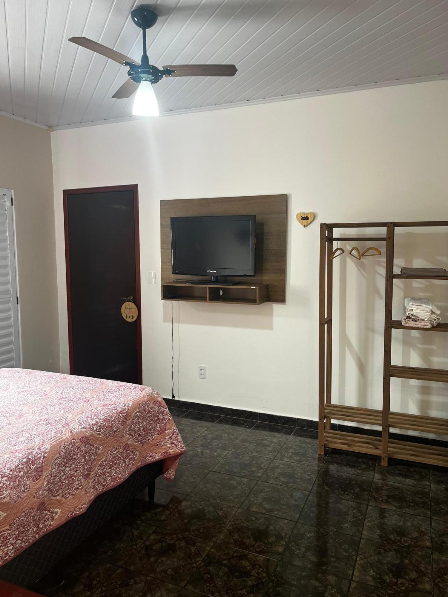 Casa Com Quarto E Suite São Miguel Arcanjo Exteriér fotografie